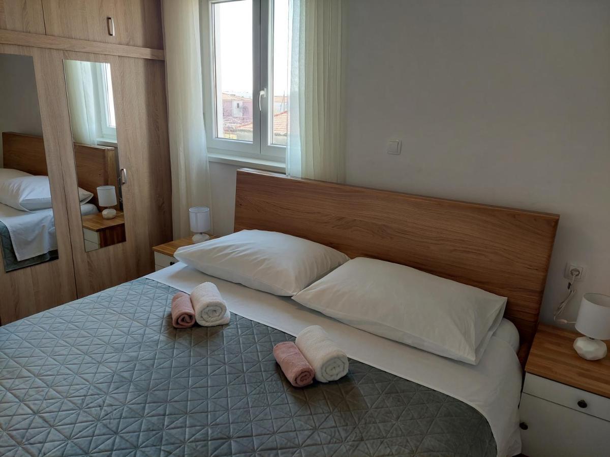 Apartment Ma Mi Trogir Eksteriør bilde